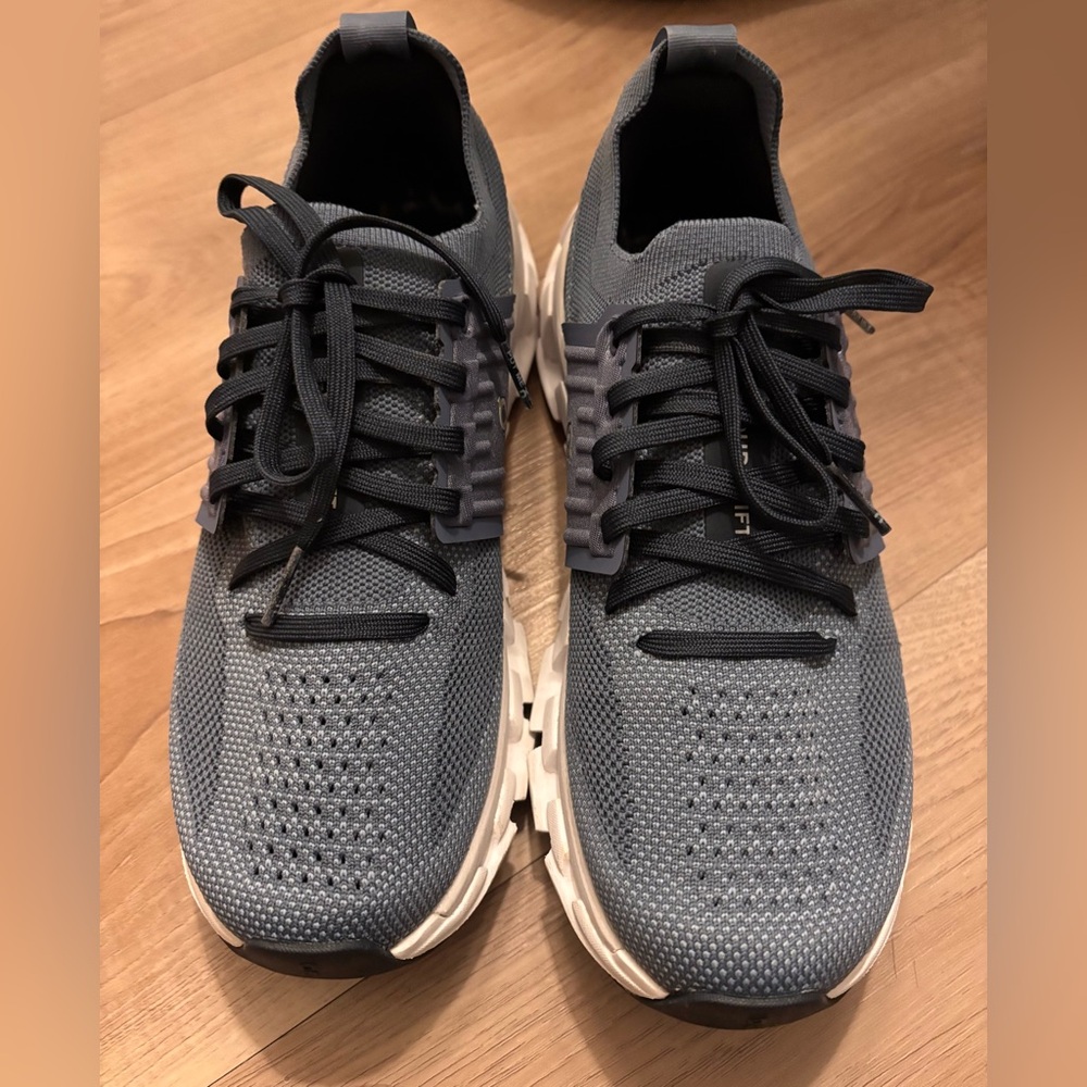 On Cloudswift 3 Women's Athletic Shoes